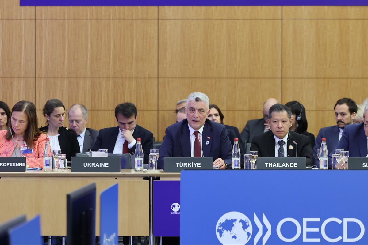 Bakan Bolat, OECD Bakanlar Konseyi Toplantısı'nda Türkiye'yi Temsil Etti
