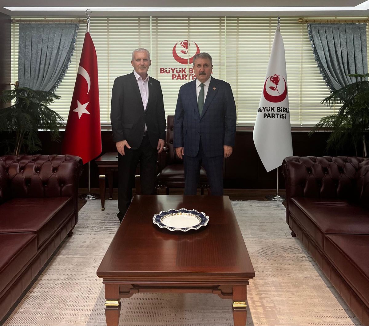 BBP lideri Destici'nin acı günü