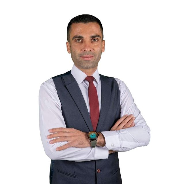 Bolu'da iş adamını arabaya bindirip milyonlarca lira istediler