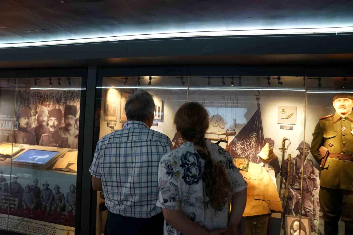 Çanakkale ruhu Avrupa'ya taşınıyor