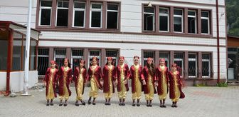 Çaykara'da Öğrenci Resim Sergisi Açıldı