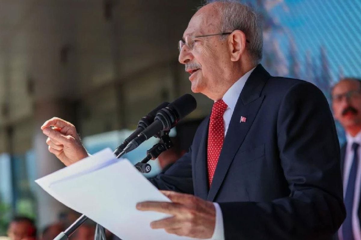 CHP'de Kılıçdaroğlu yönetimi, parti avukatı Tolga Şirin'i azletti