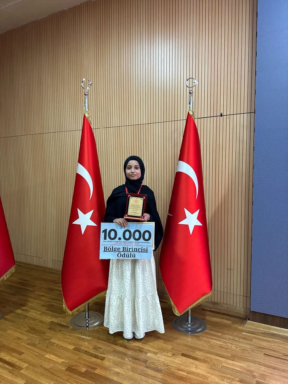 Çorumlu öğrenci Kur’an yarışmasında bölge birincisi