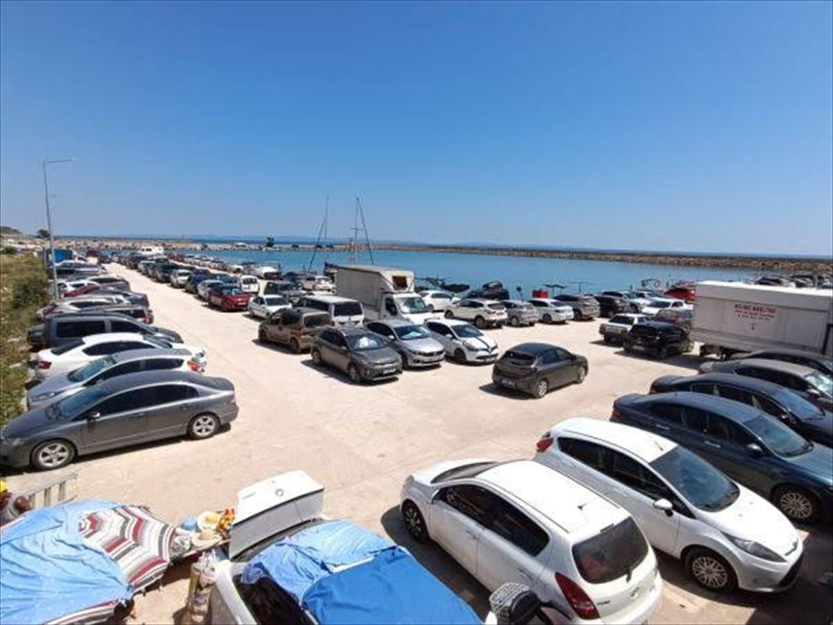 Enez'de Sultaniçe Balıkçı Barınağı araç girişine kapatıldı