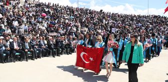 Erzincan Binali Yıldırım Üniversitesi'nde mezuniyet töreni düzenlendi