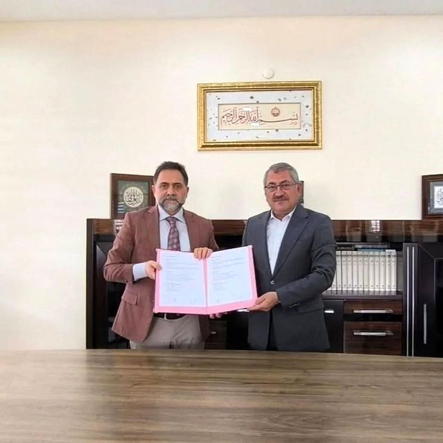 Erzurum'da anlamlı iş birliği: Müftülük ve Yakutiye Belediyesi protokol imzaladı