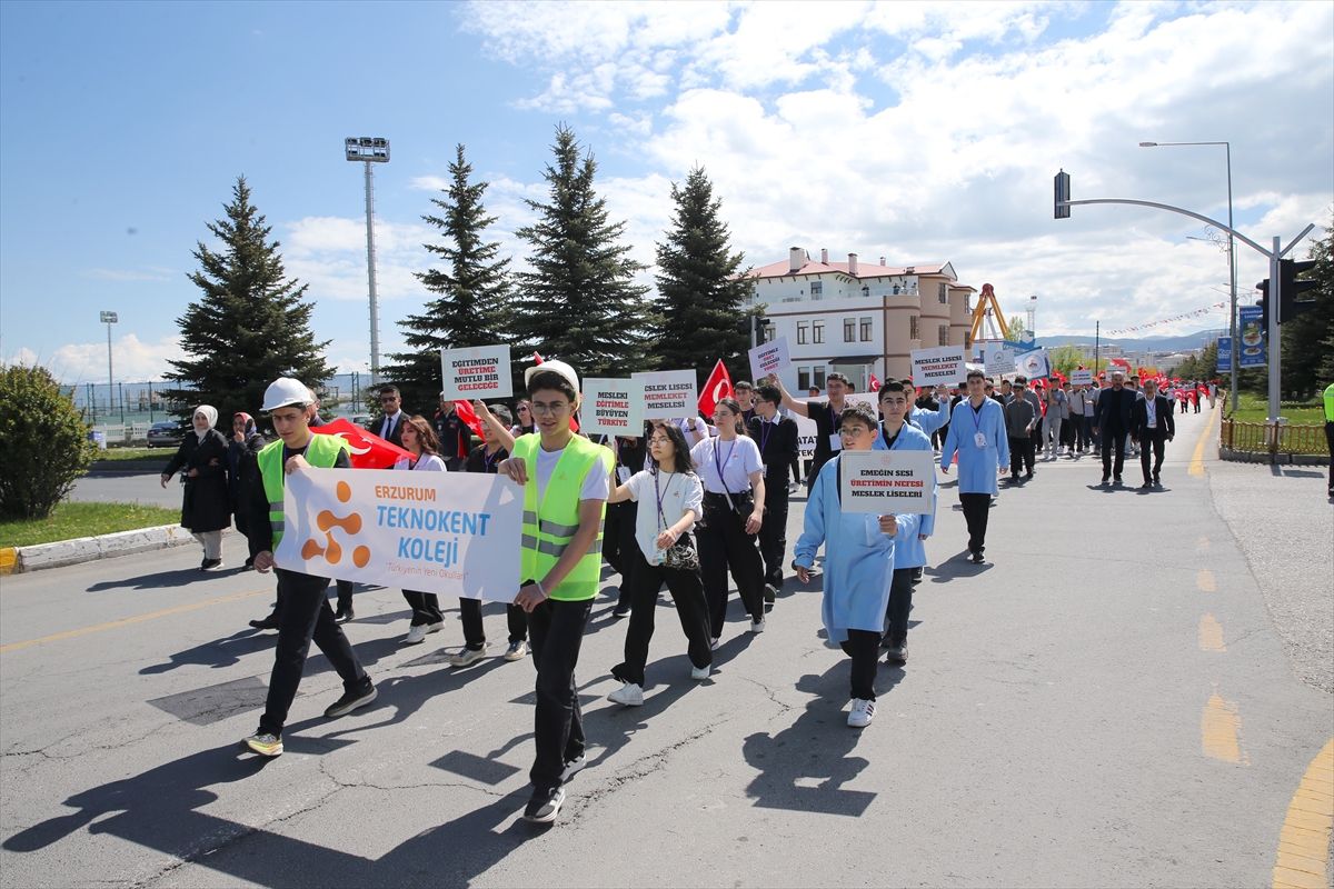 Erzurum'da Mesleki Eğitim Fuarı Düzenlendi