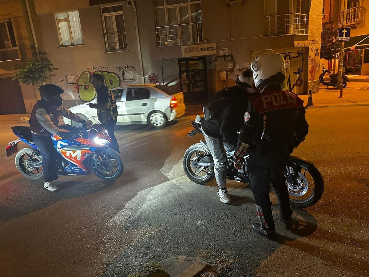 Eskişehir'de geniş çaplı asayiş ve trafik denetimi yapıldı
