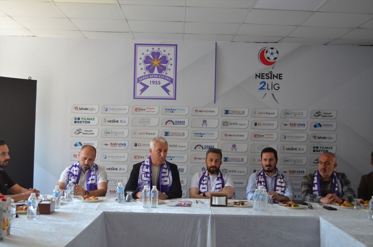 Gebzespor, teknik direktör Besim Durmuş ile sözleşme imzaladı