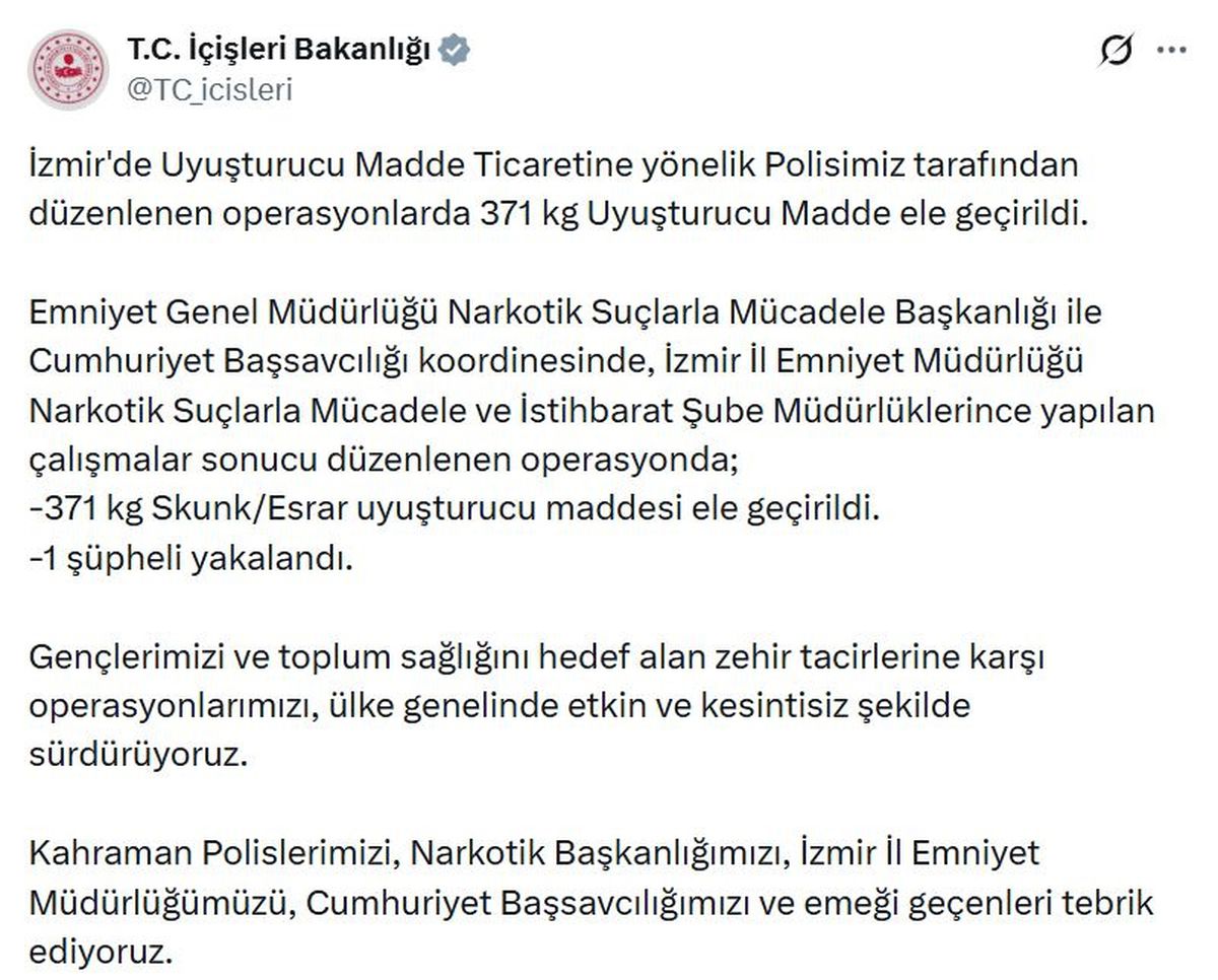 İzmir'de 371 kilogram uyuşturucu ele geçirildi