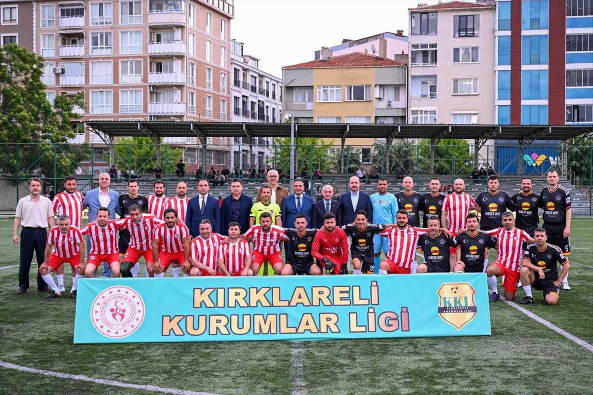 Kırklareli'nde Geleneksel 2026 Kurumlar Ligi Futbol Turnuvası başladı