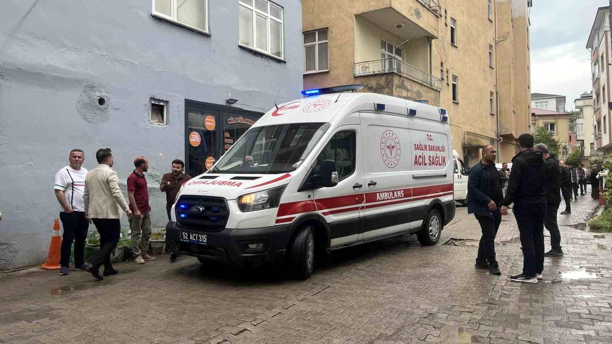 Ordu'da sokak ortasında silahlı saldırı: 1 yaralı
