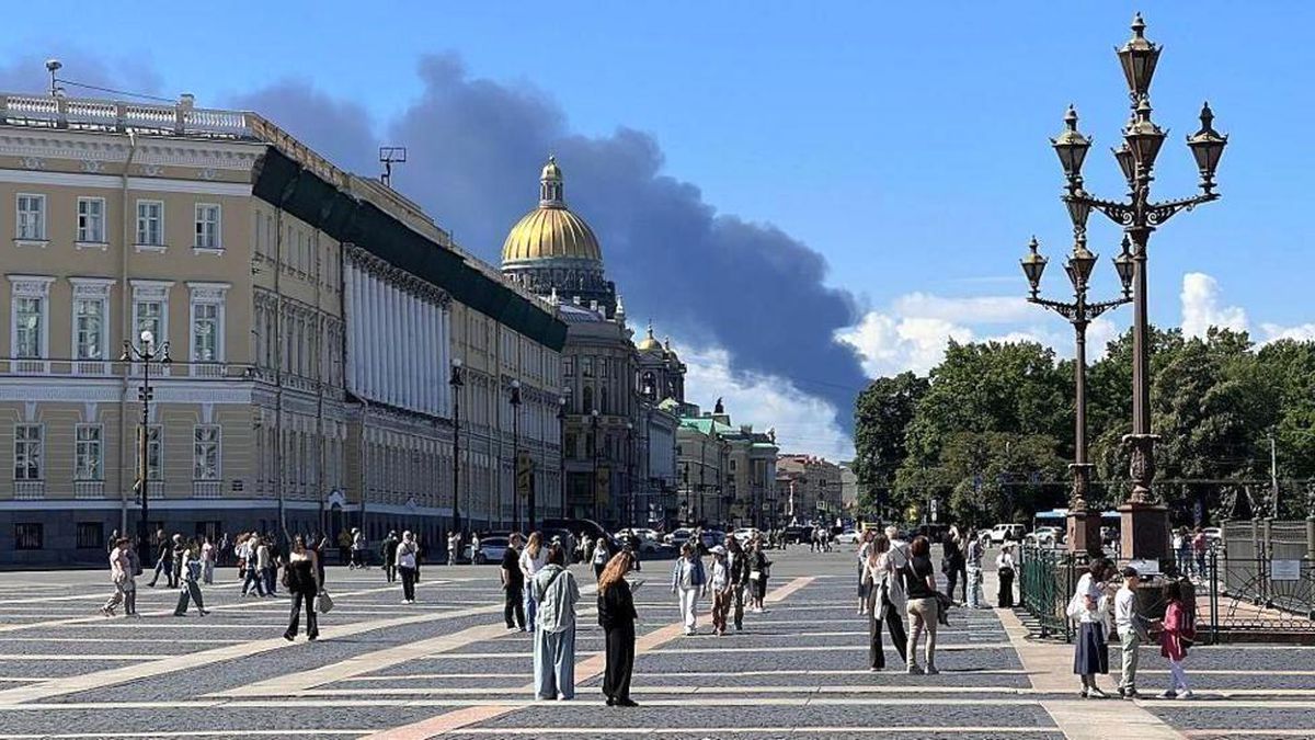 Romanya'da bir apartmana Rus İHA'sı isabet etti: AB 'bir sınır daha aşıldı' dedi