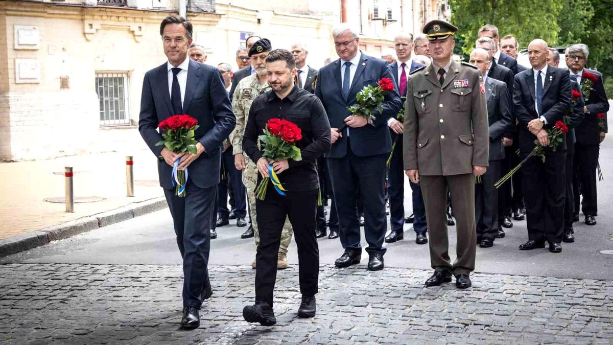 NATO Genel Sekreteri Rutte: Ukrayna'da ayda 30 binden fazla Rus askeri öldü