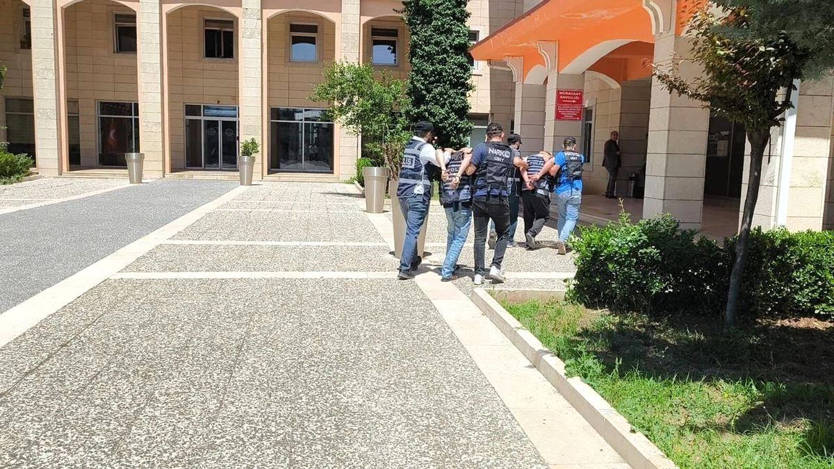 Siirt'te sokakta bulunan cesede ilişkin 4 tutuklama