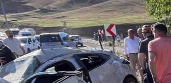 Siirt'te tır ile otomobilin çarpıştığı kazada 5 kişi yaralandı