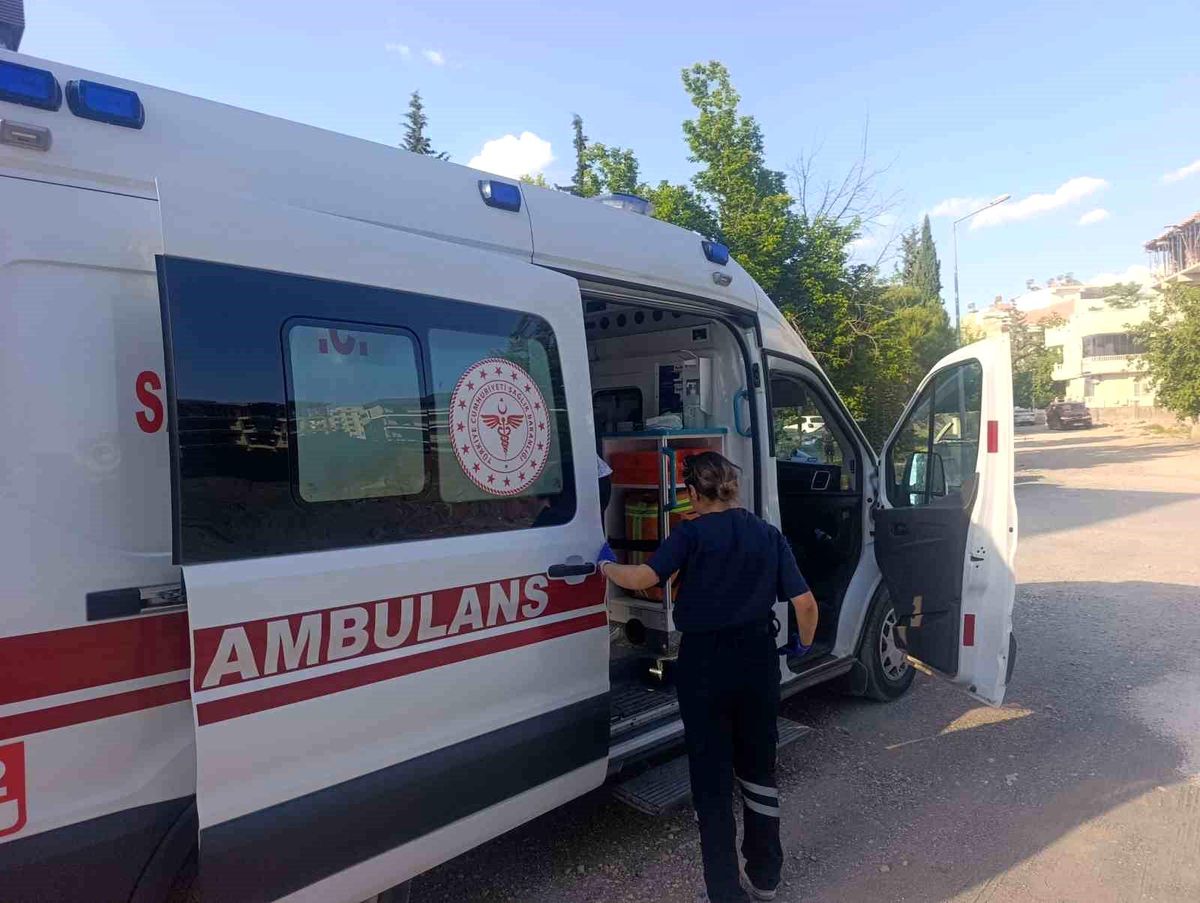 Yüksekten düşen çocuk yaralandı