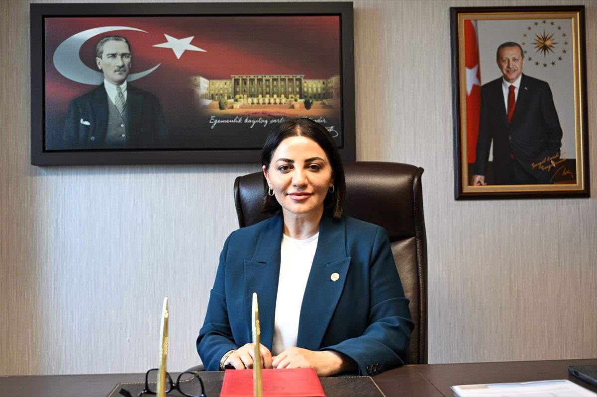 AK Parti'li Karslı, AYM'nin 'süresiz nafaka düzenlemesinin iptali' kararını değerlendirdi Açıklaması