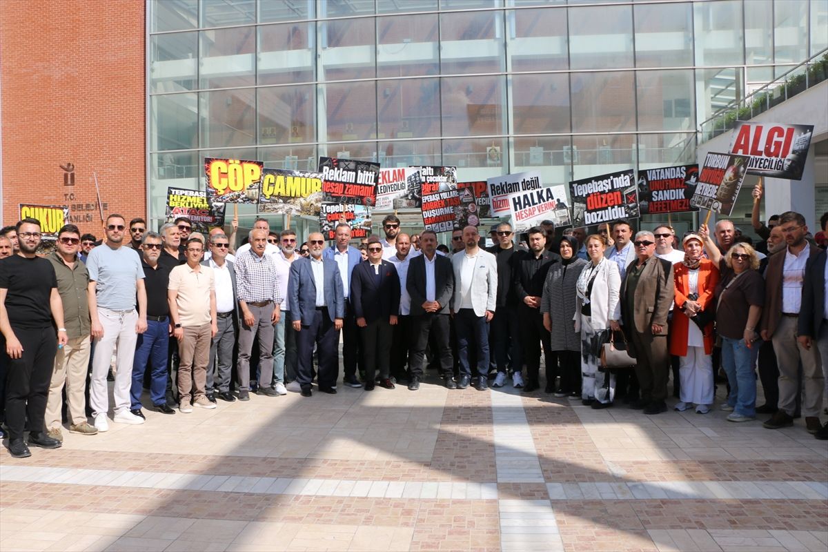 AK Parti Tepebaşı Belediye Meclisi Grup Başkan Vekili Şimşek'ten belediye yönetimine eleştiri