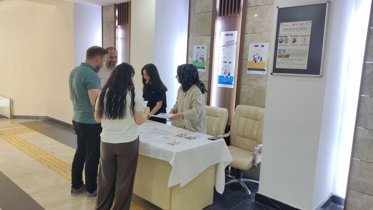Ankara Adliyesi'nde 'uzlaştırma' bilgilendirmesi