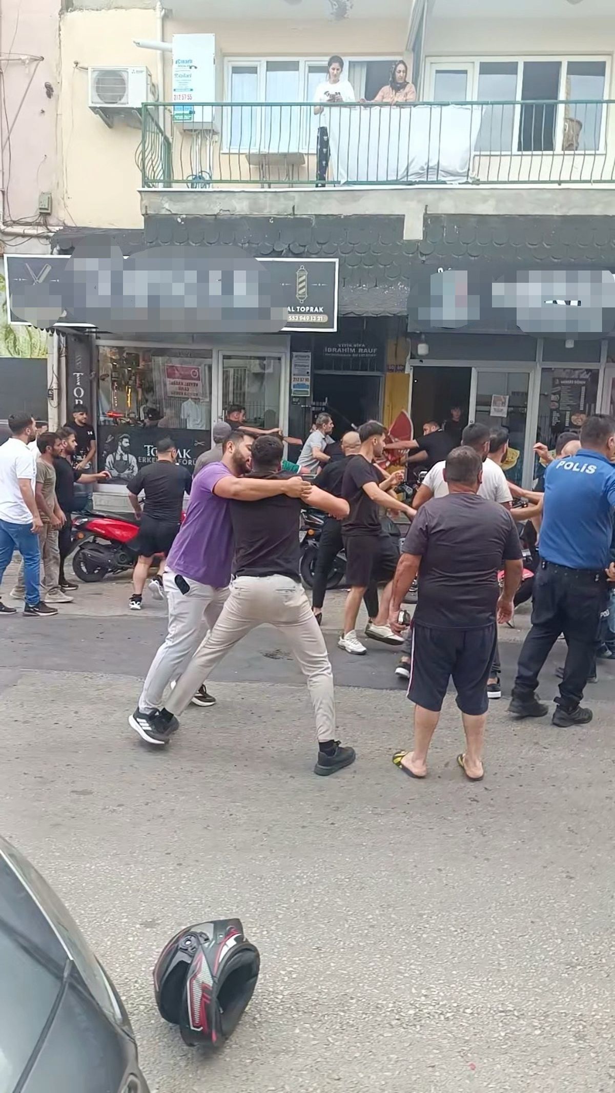 Aydın Efeler ilçesinde yaşanan kavga sonrası bölgedeki polis ekipleri