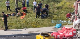 Bağcılar'da devrilen itfaiye aracındaki 3 personel yaralandı