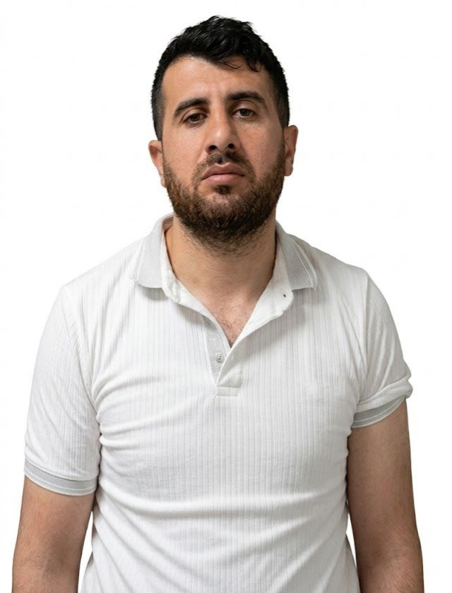 طعن الزوجة التي أرادت الطلاق أمام الطفل