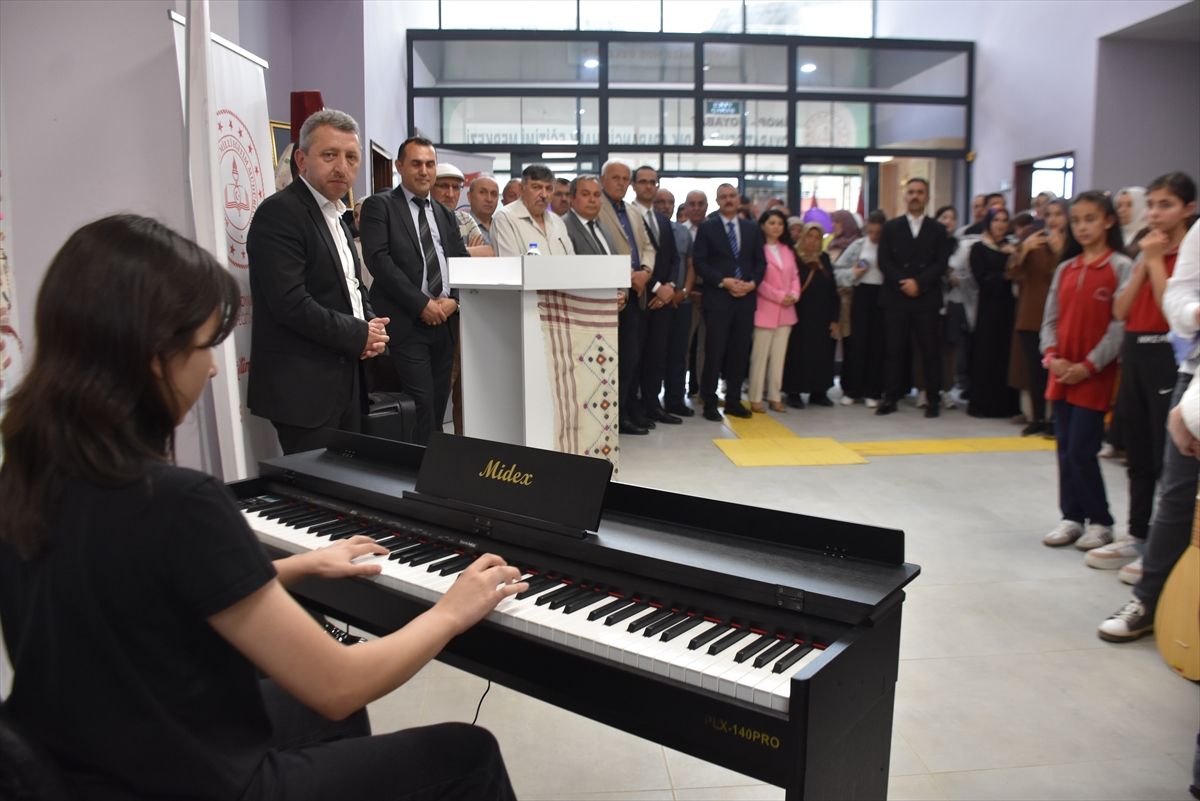 Boyabat'ta Hayat Boyu Öğrenme Sergisi