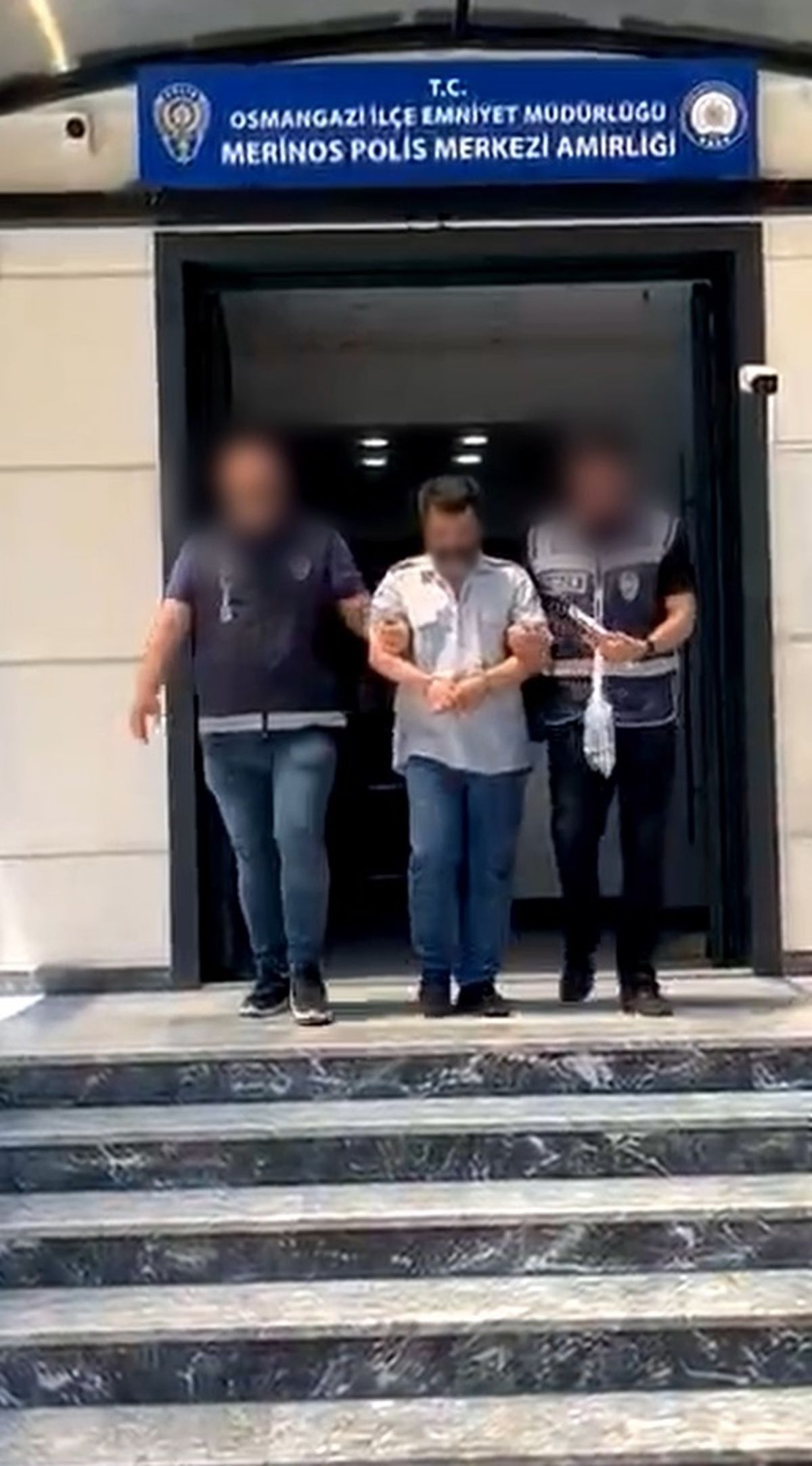 Bursa'daki operasyonlarda farklı suçlardan 4 şüpheli yakalandı