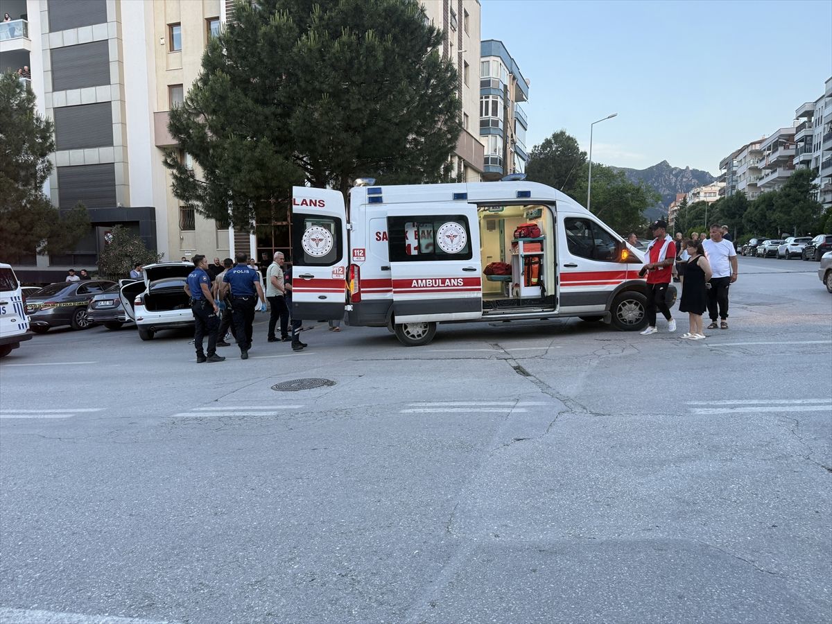 Denizli'de silahlı saldırı: Abla ve kız kardeş yaralandı