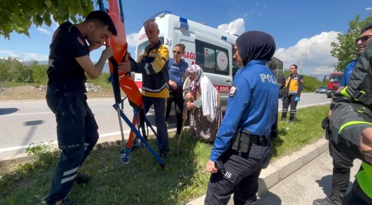 Erzincan'da Zincirleme Trafik Kazası: Araçta Yangın Çıktı