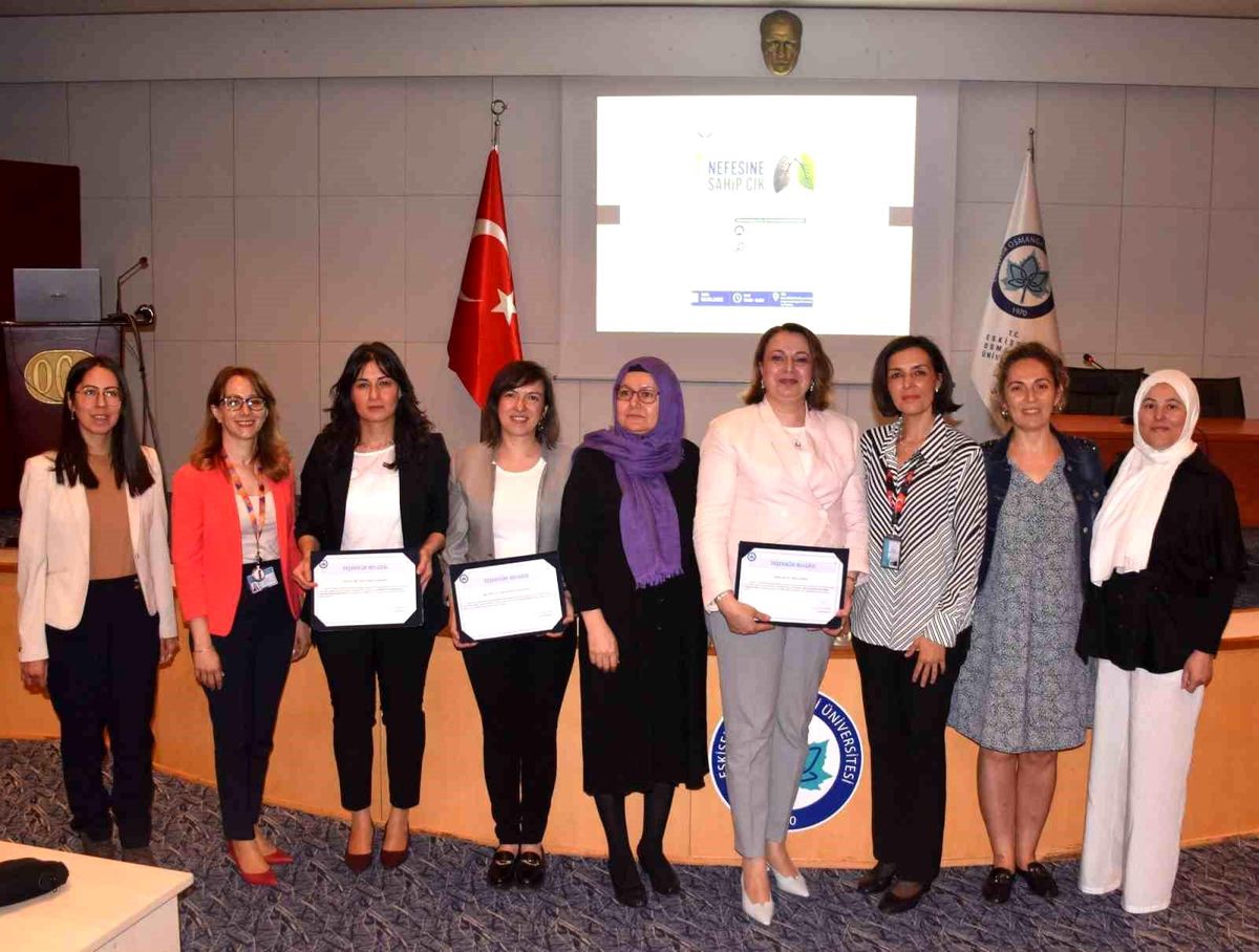 ESOGÜ'de sağlıklı yaşlanma panellerinin ikincisi düzenlendi