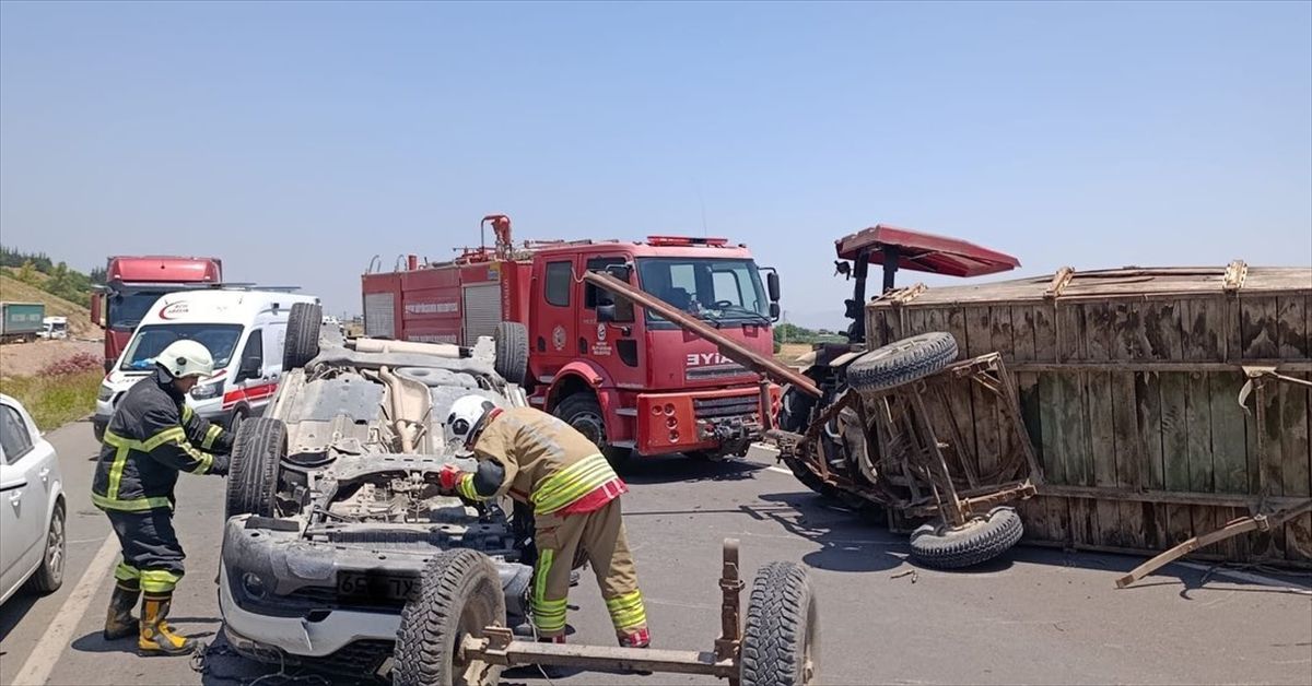 Hatay'da traktörle çarpışan otomobildeki 2 kişi yaralandı