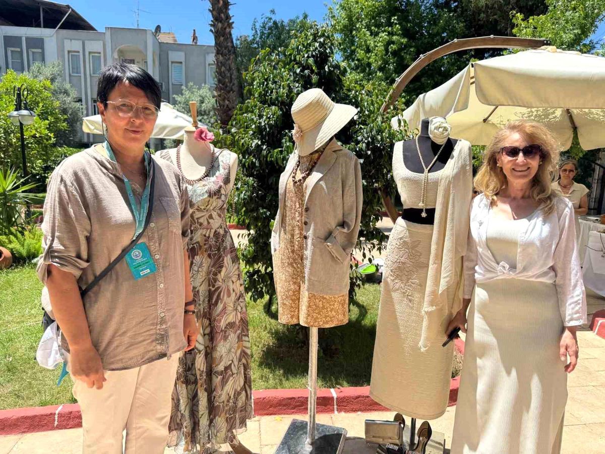 Marmaris'te hayat boyu öğrenme haftası sergisi açıldı