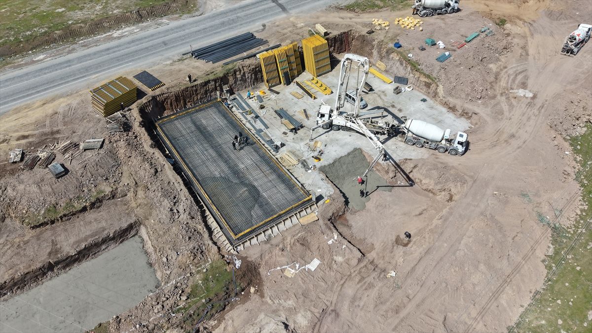 Ahlat'ın İçme Suyu Sorunu 2060'a Kadar Çözülüyor