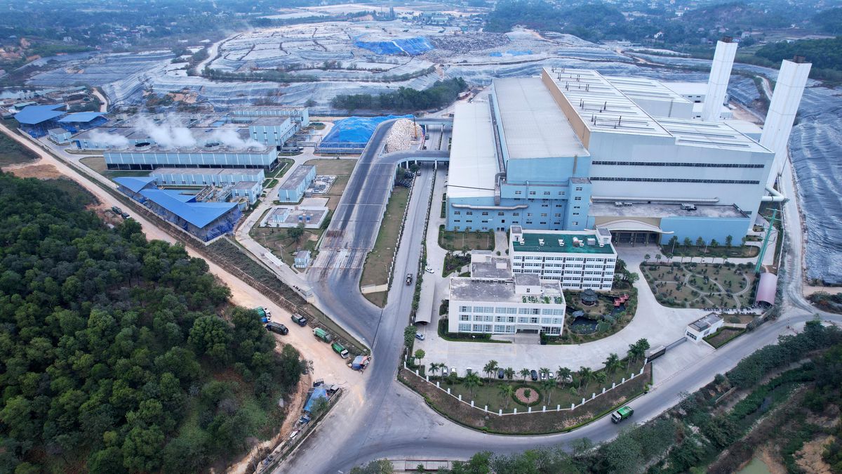 Albüm: Vietnam'da Çin Sermayesiyle Kurulan Şirket Günde 5.000 Ton Evsel Atığı Enerjiye Dönüştürüyor