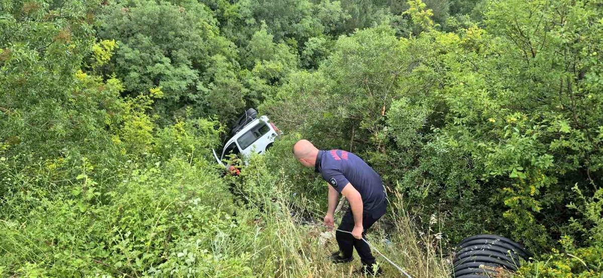 Susurluk'ta trafik kazası sonrası kurtarma çalışmaları