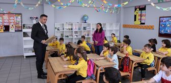 Bakan Tekin, Rizeli ilkokul öğrencilerinin kendisine gönderdikleri mektuplara karşılık verdi