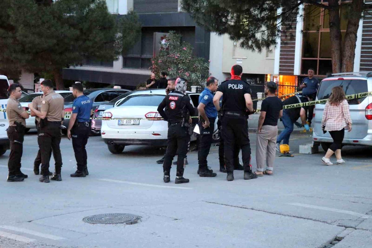 Denizli'de Pompalı Tüfekli Saldırı: Kadın Hayatını Kaybetti