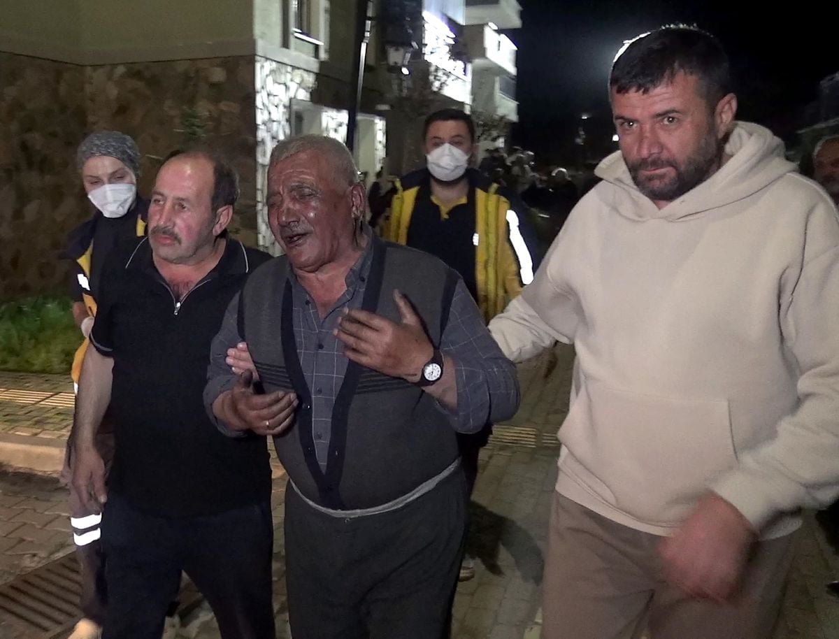 Dairede çıkan yangında diyaliz hastası engelli kadın hayatını kaybetti