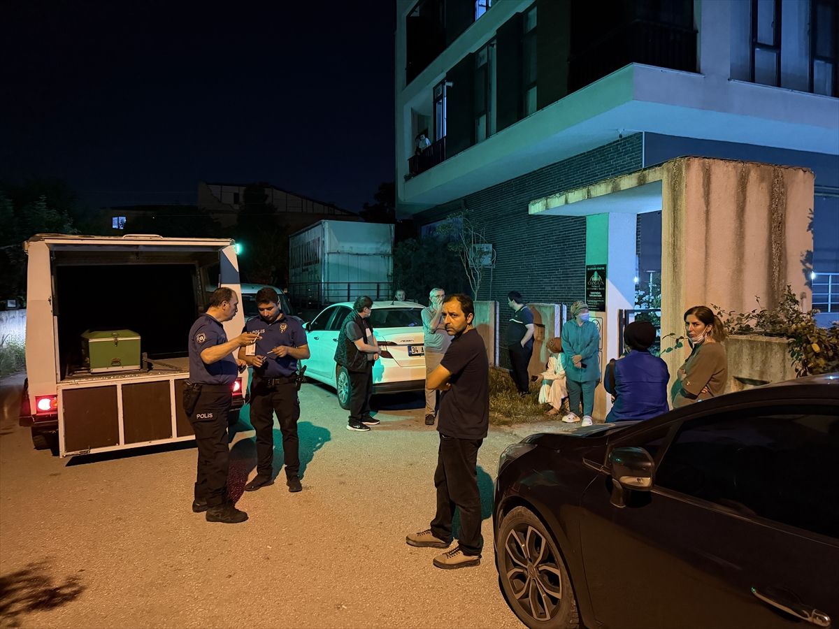 Düzce'de koku üzerine girilen evde ceset bulundu
