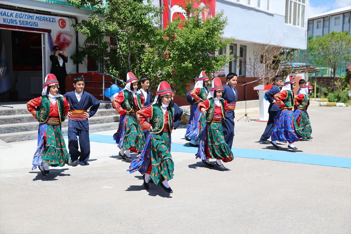 Erciş'te Hayat Boyu Öğrenme Haftası etkinliği düzenlendi