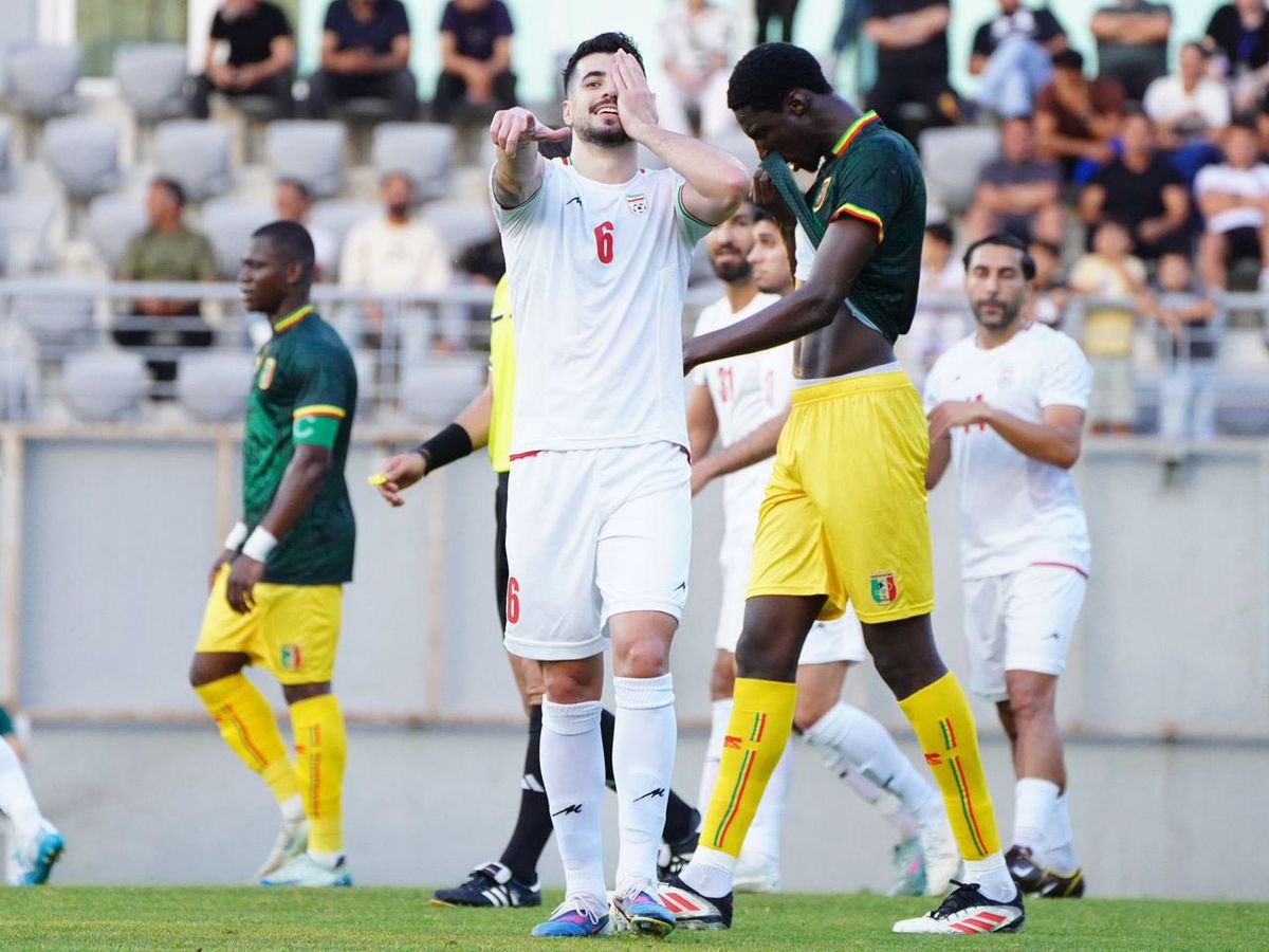 İran Milli Futbol Takımı, Mali'yi 2-0 Mağlup Etti