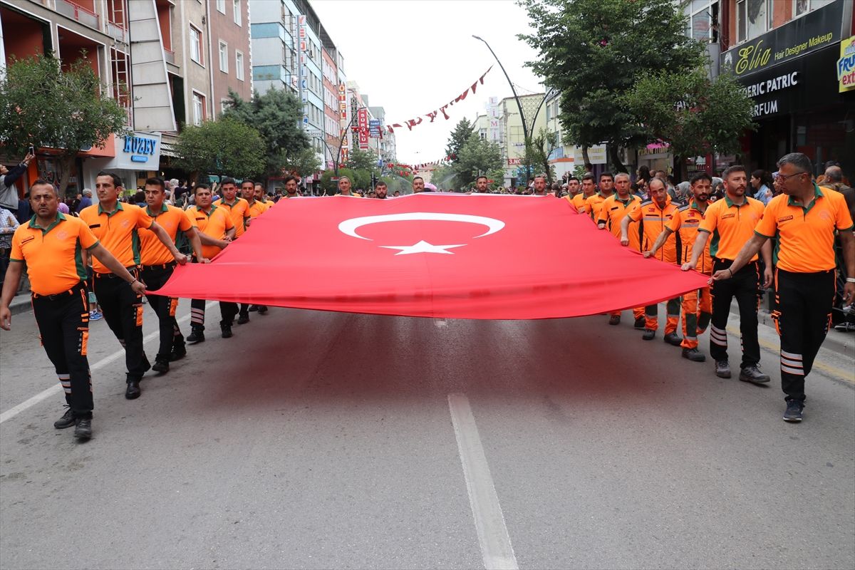 Isparta'da '2026 Uluslararası Gül Festivali' başladı