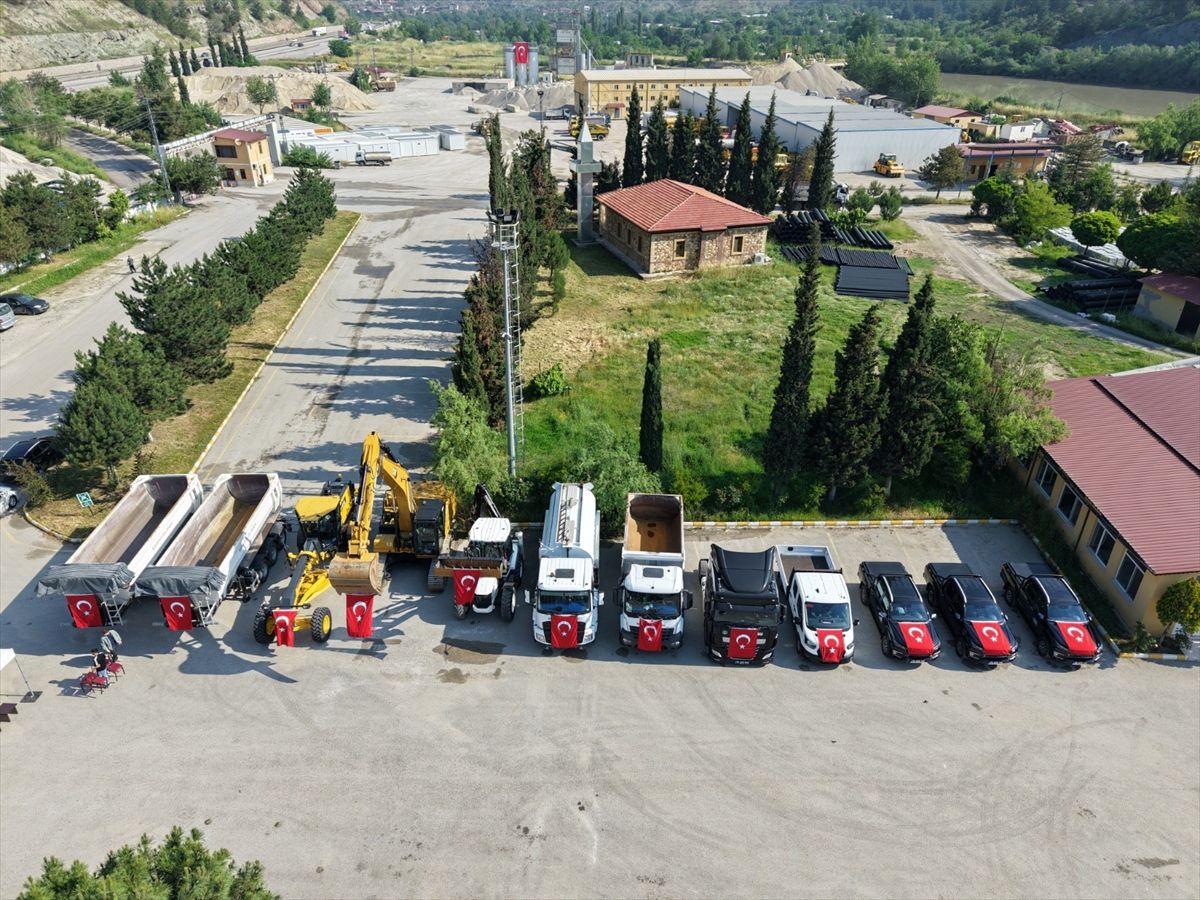 Karabük İl Özel İdaresinin filosuna 13 yeni araç eklendi