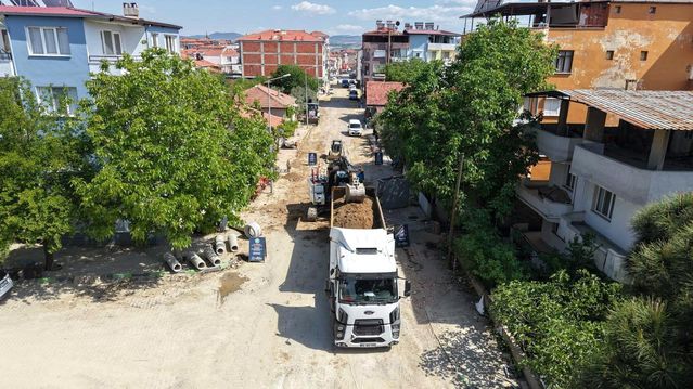 Köprübaşı'nda yıllardır beklenen altyapı yenilemesi başladı