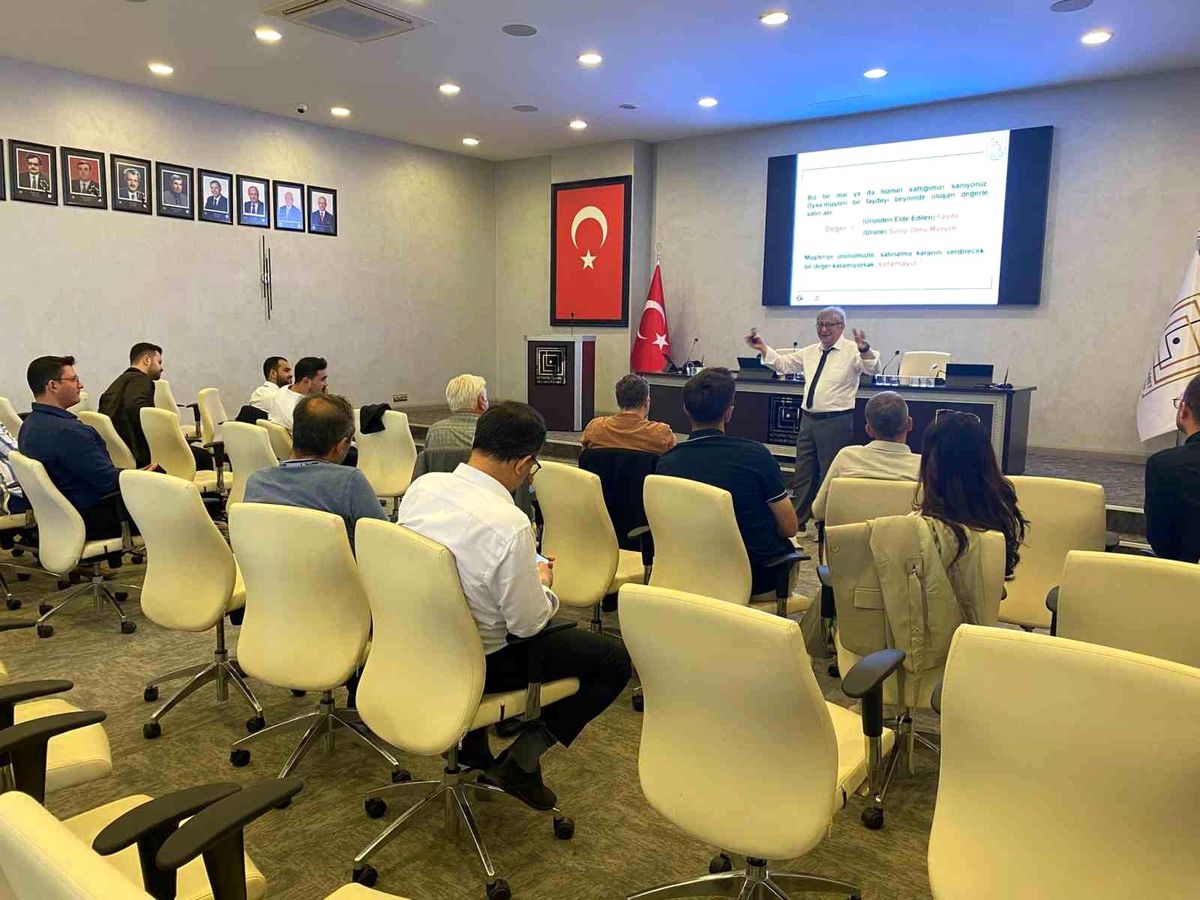 KUTSO'da uluslararası pazarlara açılma ve müşteri bulma eğitimi