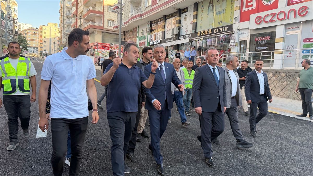 Mardin Valisi Akkoyun, yol yapım çalışmalarını inceledi