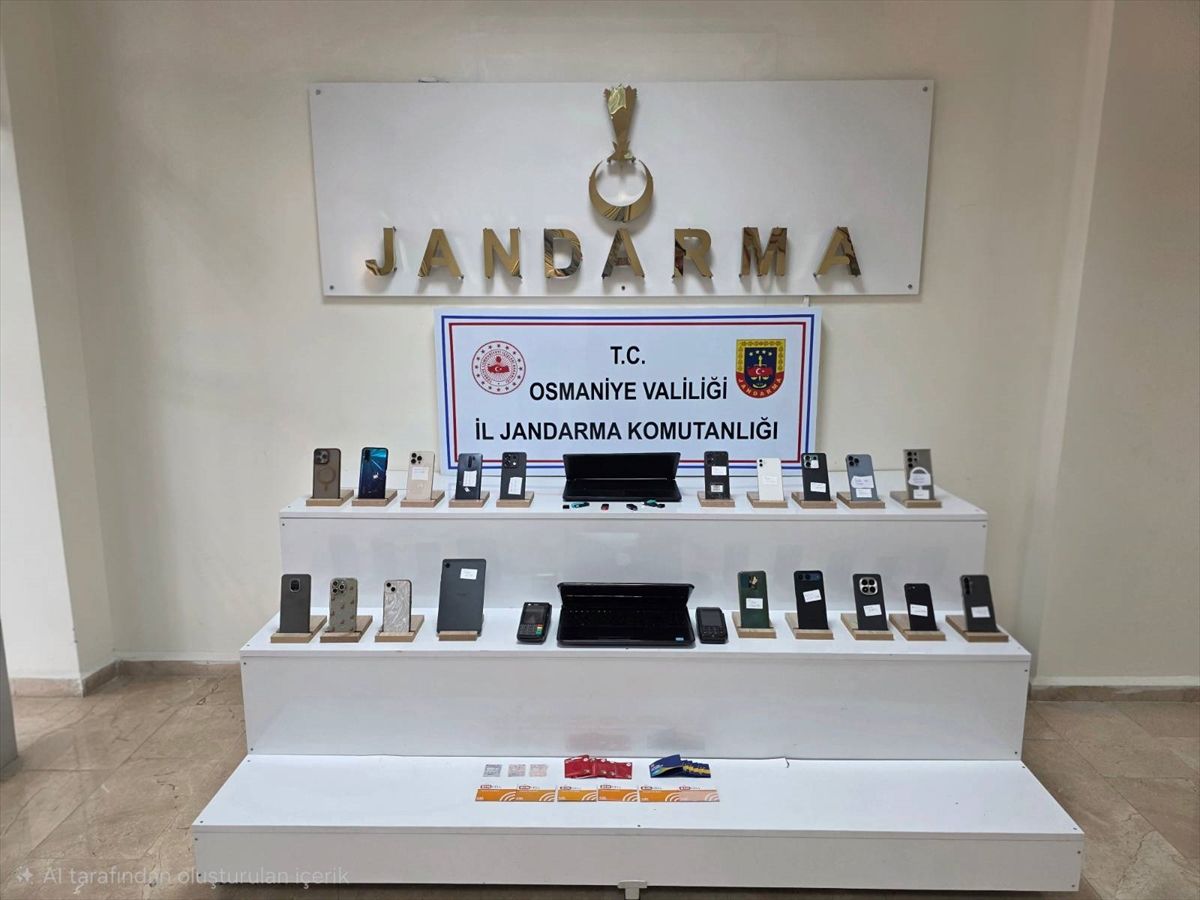 Osmaniye merkezli dolandırıcılık operasyonunda yakalanan 11 zanlıdan 4'ü tutuklandı