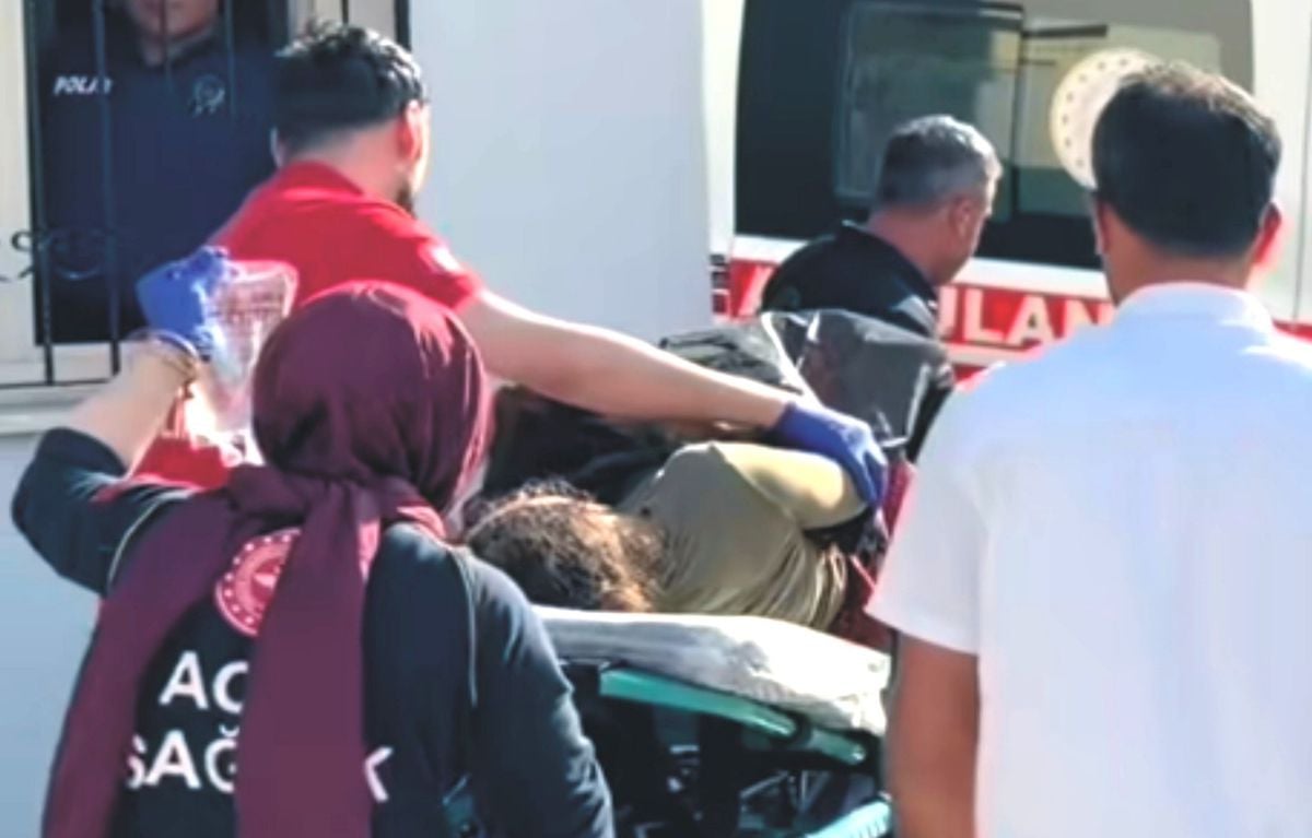 Adıyaman'da ot biçme makinesine kolunu kaptıran kadın yaralandı
